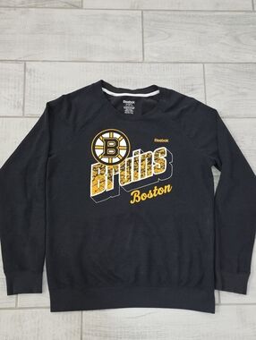 NHL Boston Bruins Logo Shirt Women’s Size L Thin Sweatshirt Cotton Faded Black